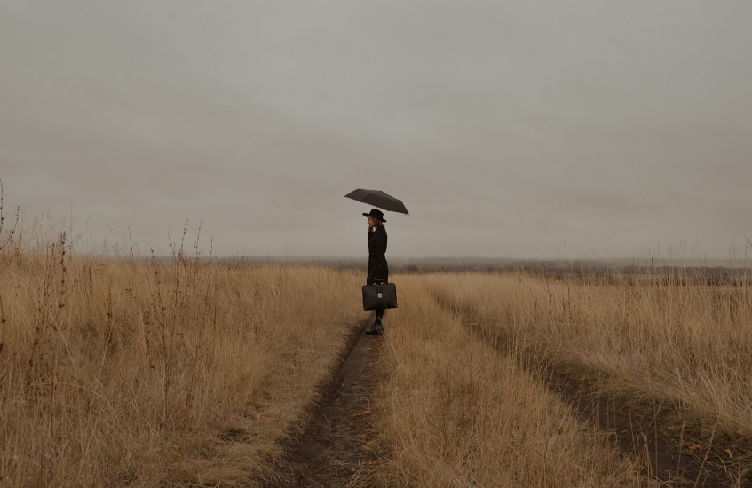 DÜNYANIN BİR YERLERİ