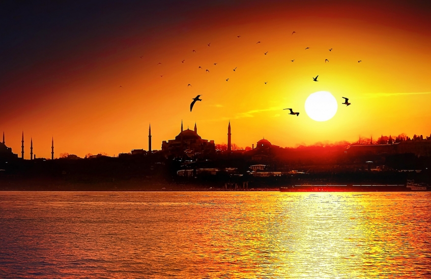HİÇLİĞİN AGORASINDA