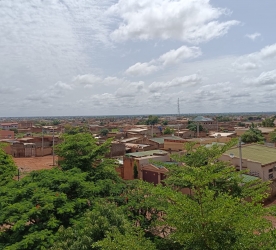 Kerpiç Duvarların Sessizliği: Burkina Faso’da Bir Yıl