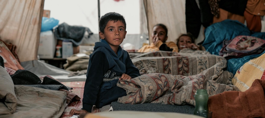 GAZZE’YE BİR GAZLI BEZ